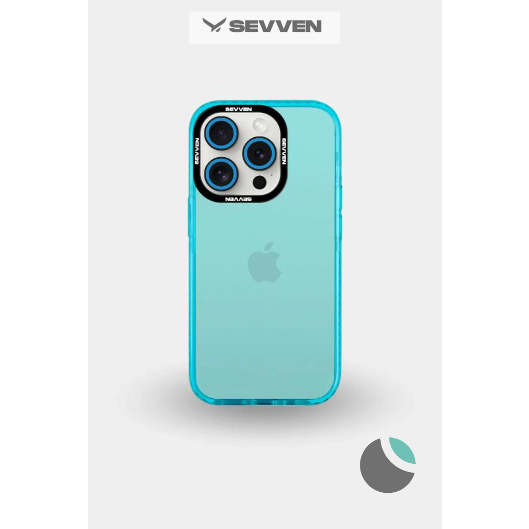 Carcasa Sevven con protector de cámara celeste