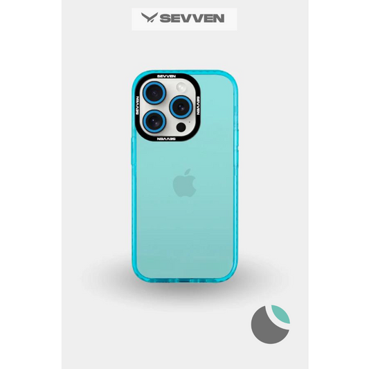 Carcasa Sevven con protector de cámara celeste